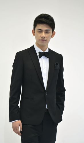 程华英 视觉与舞美负责人